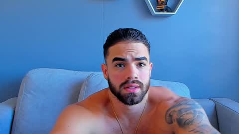 Snapshot of paulphoenix_ chatting on 20, 1, 2025 Paul Phoenix online show from 20, 1, 2025