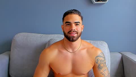 Snapshot of paulphoenix_ chatting on 24, 1, 2025 Paul Phoenix online show from 24, 1, 2025