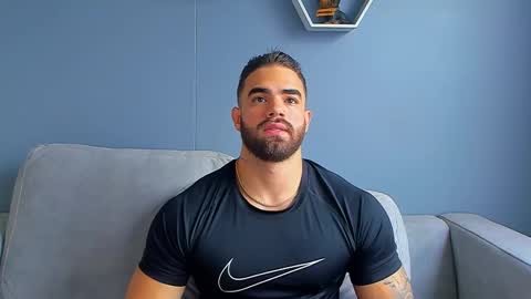 Snapshot of paulphoenix_ chatting on 3, 3, 2025 Paul Phoenix online show from 3, 3, 2025