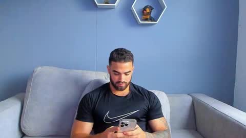 Snapshot of paulphoenix_ chatting on 3, 3, 2025 Paul Phoenix online show from 3, 3, 2025