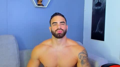 Snapshot of paulphoenix_ chatting on 6, 3, 2025 Paul Phoenix online show from 6, 3, 2025