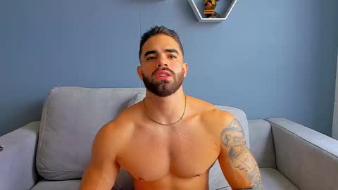 Snapshot of paulphoenix_ chatting on 10, 3, 2025 Paul Phoenix online show from 10, 3, 2025