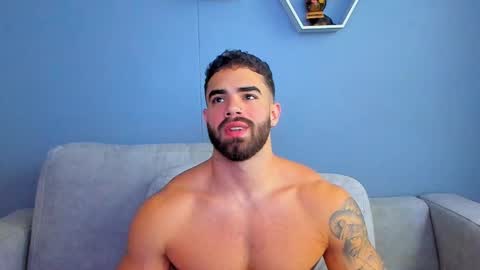 Snapshot of paulphoenix_ chatting on 11, 3, 2025 Paul Phoenix online show from 11, 3, 2025