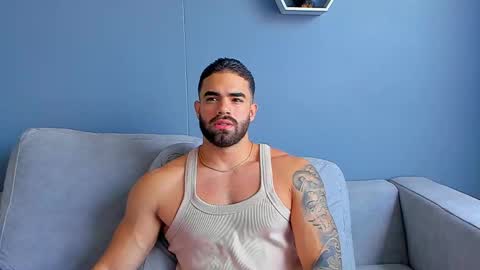 Snapshot of paulphoenix_ chatting on 12, 3, 2025 Paul Phoenix online show from 12, 3, 2025