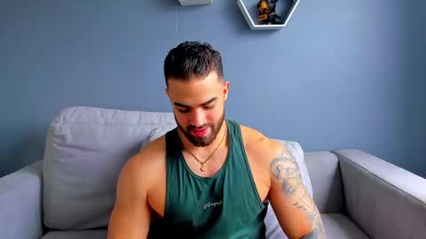 Snapshot of paulphoenix_ chatting on 8, 10, 2025 Paul Phoenix online show from 8, 10, 2025