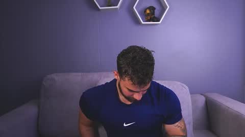 Snapshot of paulphoenix_ chatting on 21, 11, 2025 Paul Phoenix online show from 21, 11, 2025