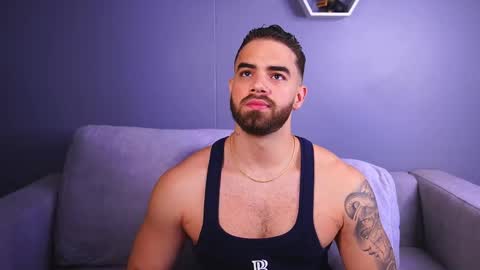 Snapshot of paulphoenix_ chatting on 14, 12, 2025 Paul Phoenix online show from 14, 12, 2025