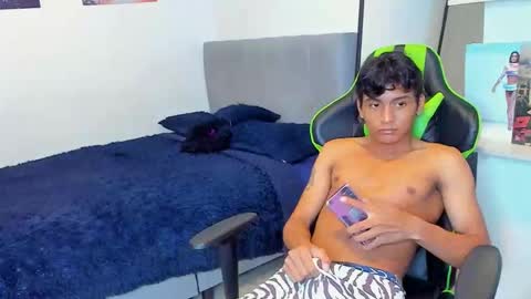 Snapshot of paultallx chatting on 26, 3, 2026 Paul online show from 26, 3, 2026