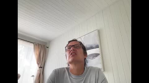 paulwill2377 online show from 8, 9, 2025