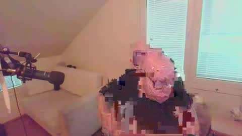 pavelishanov online show from 23, 2, 2026