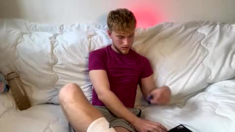 Snapshot of pavelrey chatting on 19, 3, 2026 Pavel online show from 19, 3, 2026