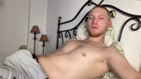 Snapshot of pavelrey chatting on 8, 6, 2026 Pavel online show from 8, 6, 2026