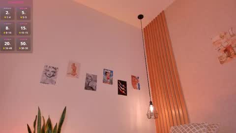 Snapshot of pawggirl18 chatting on 16, 4, 2026 Dani online show from 16, 4, 2026