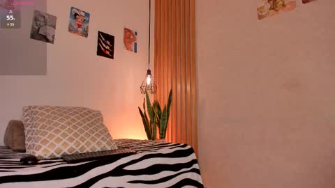 Snapshot of pawggirl18 chatting on 18, 4, 2026 Dani online show from 18, 4, 2026