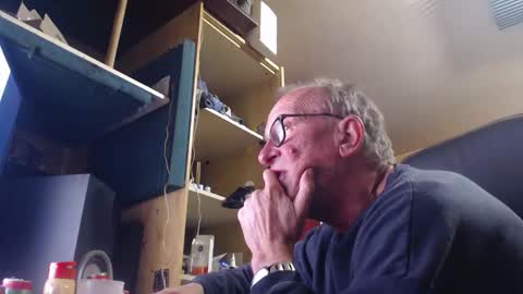 Snapshot of pc8474408 chatting on 3, 10, 2025 pc8474408 online show from 3, 10, 2025