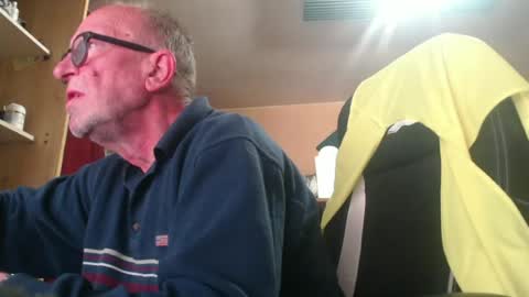 Snapshot of pc8474408 chatting on 12, 6, 2026 pc8474408 online show from 12, 6, 2026