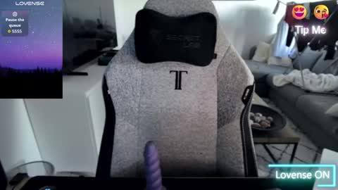 Snapshot of pc92160 chatting on 17, 4, 2026 pc92160 online show from 17, 4, 2026