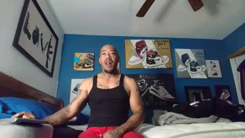 Snapshot of pcuddy3 chatting on 19, 11, 2025 Phenomenal online show from 19, 11, 2025