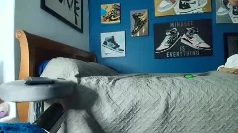 Snapshot of pcuddy3 chatting on 26, 11, 2025 Phenomenal online show from 26, 11, 2025