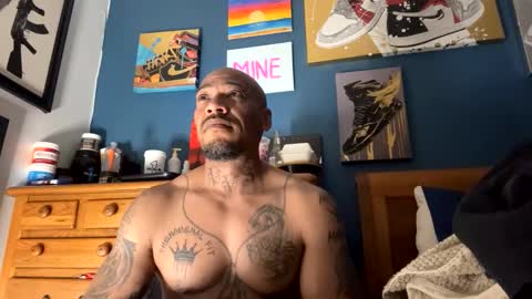 Snapshot of pcuddy3 chatting on 18, 4, 2026 Phenomenal online show from 18, 4, 2026