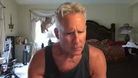 Snapshot of peacemakerone1 chatting on 1, 4, 2026 peacemakerone1 online show from 1, 4, 2026