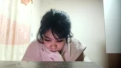 Snapshot of peachbrii chatting on 15, 4, 2026 Briana online show from 15, 4, 2026