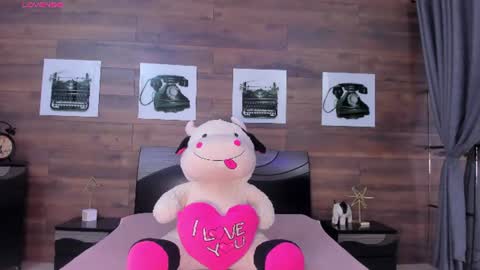 Briana online show from 9, 7, 2026