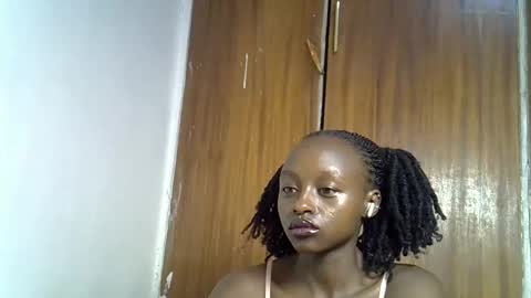 peachy_ebony online show from 26, 10, 2025