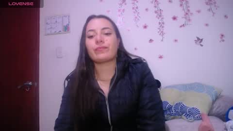 Snapshot of pearl_3 chatting on 1, 4, 2026 Pearl online show from 1, 4, 2026