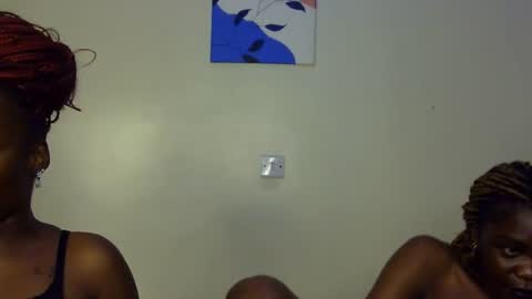 Snapshot of pearl_velvet chatting on 9, 2, 2026 vel online show from 9, 2, 2026