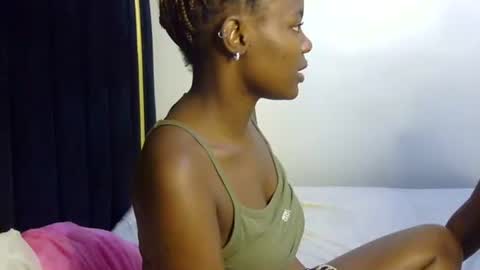Snapshot of pearl_velvet chatting on 26, 2, 2026 vel online show from 26, 2, 2026