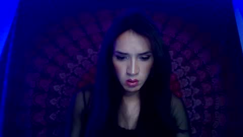 pearlatin online show from 25, 5, 2026