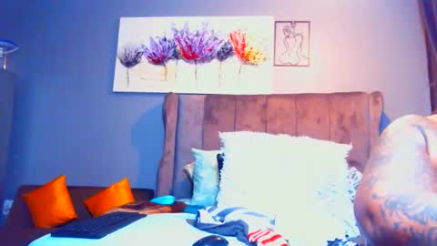 Pearl online show from 22, 12, 2025