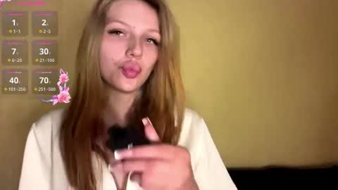 Snapshot of pearlinesilfies chatting on 28, 6, 2026 Zlata online show from 28, 6, 2026