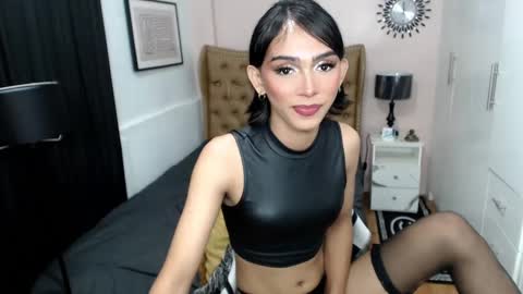 Pearl online show from 2, 2, 2025