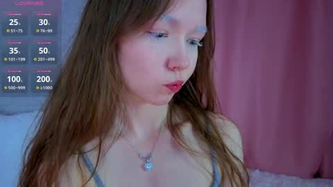 pearly_peach_ online show from 1, 6, 2026