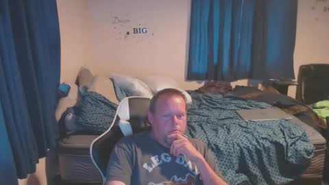 Snapshot of pecker40 chatting on 15, 2, 2025 pecker40 online show from 15, 2, 2025