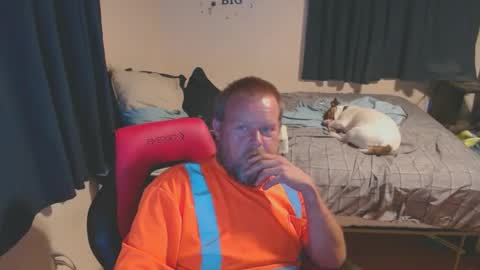 Snapshot of pecker40 chatting on 8, 10, 2025 pecker40 online show from 8, 10, 2025