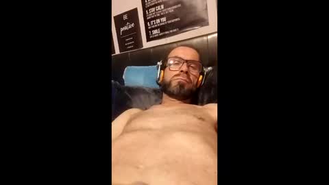 Snapshot of pedrocoelhopio chatting on 28, 5, 2026 pedrocoelhopio online show from 28, 5, 2026