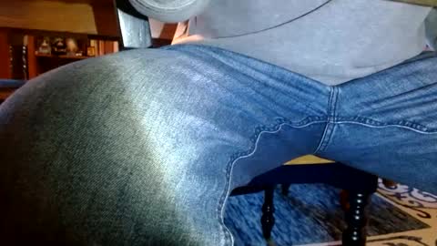 peecocktail online show from 2, 10, 2025