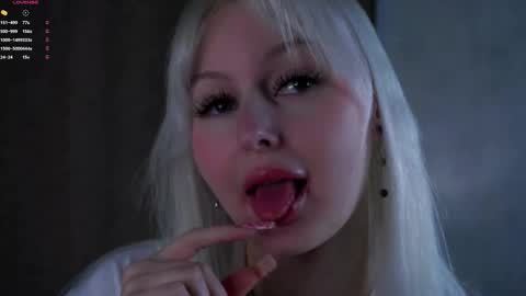 Snapshot of peek_in_my_window chatting on 4, 10, 2025 tony online show from 4, 10, 2025