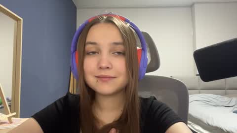Luna Vale online show from 29, 6, 2026