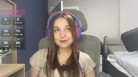 Luna Vale online show from 4, 8, 2026