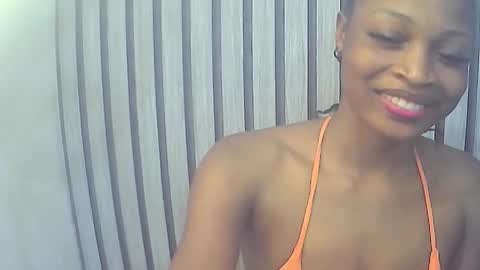 Snapshot of peetyface chatting on 26, 11, 2025 Lizzy online show from 26, 11, 2025