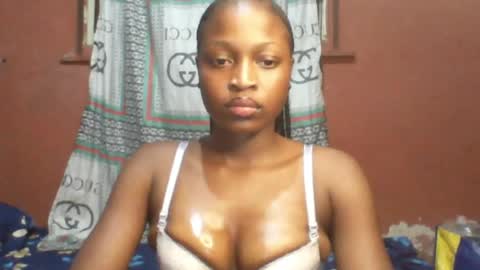 Snapshot of peetyface chatting on 12, 4, 2026 Lizzy online show from 12, 4, 2026