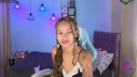 Snapshot of peggy_funn chatting on 31, 12, 2024 peggy-funn online show from 31, 12, 2024