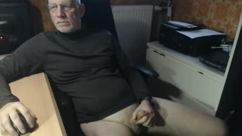 Pemue65 online show from 17, 12, 2025