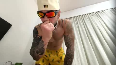 Snapshot of penebunny chatting on 15, 12, 2025 penebunny online show from 15, 12, 2025