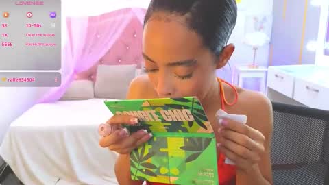 Snapshot of peneelopeecute chatting on 24, 4, 2026 peneelopeecute online show from 24, 4, 2026