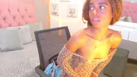Snapshot of peneelopeecute chatting on 29, 7, 2026 peneelopeecute online show from 29, 7, 2026